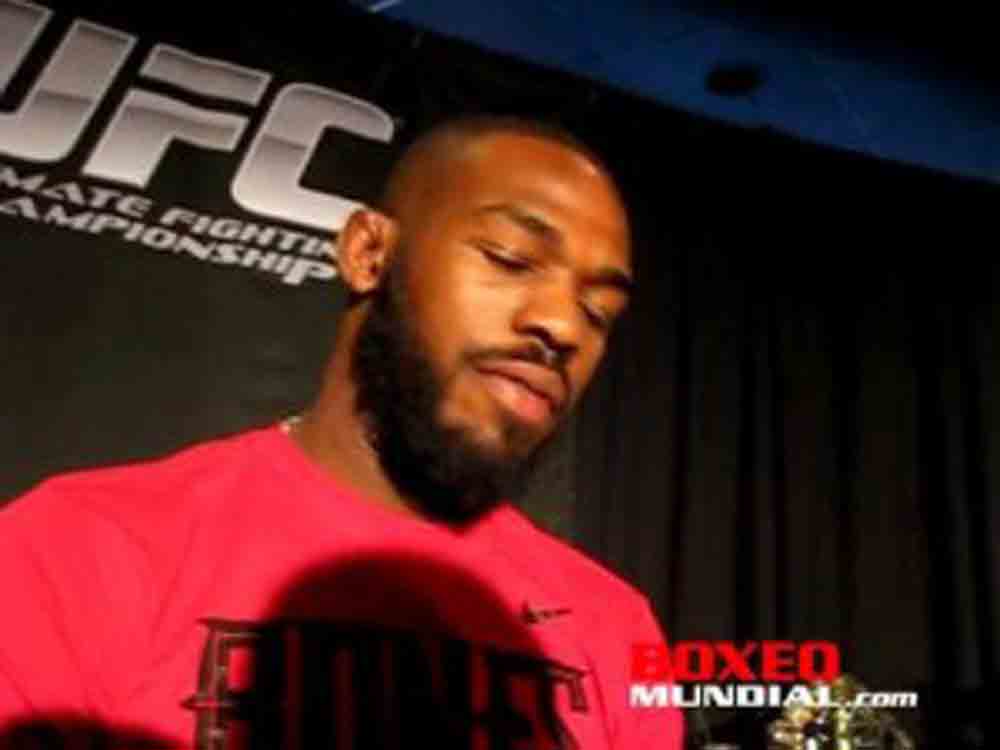 JON JONES : IT WOULD TAKE ME BEATING HIM (ANDERSON SILVA) OR DOMINATING THE MIDDLEWEIGHT DIVISION