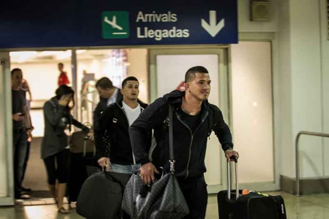 24 mar 2014 Anthony Pettis arrives to Puerto Rico (2)