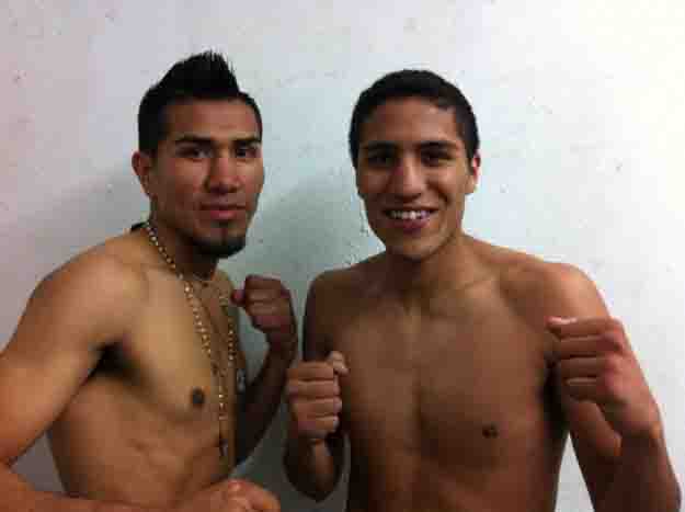 PELEA ESTELAR Víctor Quezada y Agustín ñoño Lugo cumple con el pésaje en Monterrey su pelea será este miércoles 25 en el centro de espectáculos el jefe