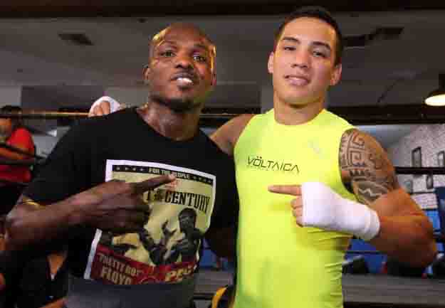 June 18 , 2015, Hollywood ,Ca    --  Former two-division world champion and highly-rated pound for pound fighter TIMOTHY "Desert Storm" BRADLEY JR. and two-time Mexican Olympian and undefeated featherweight knockout artist Oscar Valdez  (15-0, 14 KOs), of Nogales, Mexico pose together during media day on Thursday.  Bradley takes on  undefeated WBA super lightweight world champion JESSIE VARGAS in the main event on Saturday, June 27, at StubHub Center in Carson, Ca. while Vargas battles  former world title challenger RUBEN "Canelito" TAMAYO in a 10-round feature fight.      Promoted by Top Rank®, in association with Tecate, this exciting event will be televised live on HBO World Championship Boxing, beginning at 9:45 p.m. ET/PT.       ---   Photo Credit : Chris Farina - Top Rank (no other credit allowed)  copyright 2015